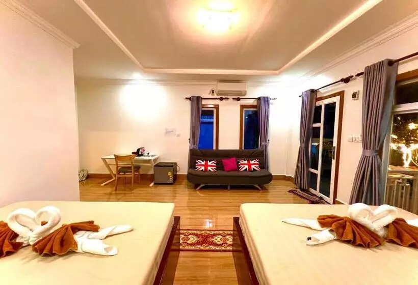 Majatalo Chomkatae Bungalows