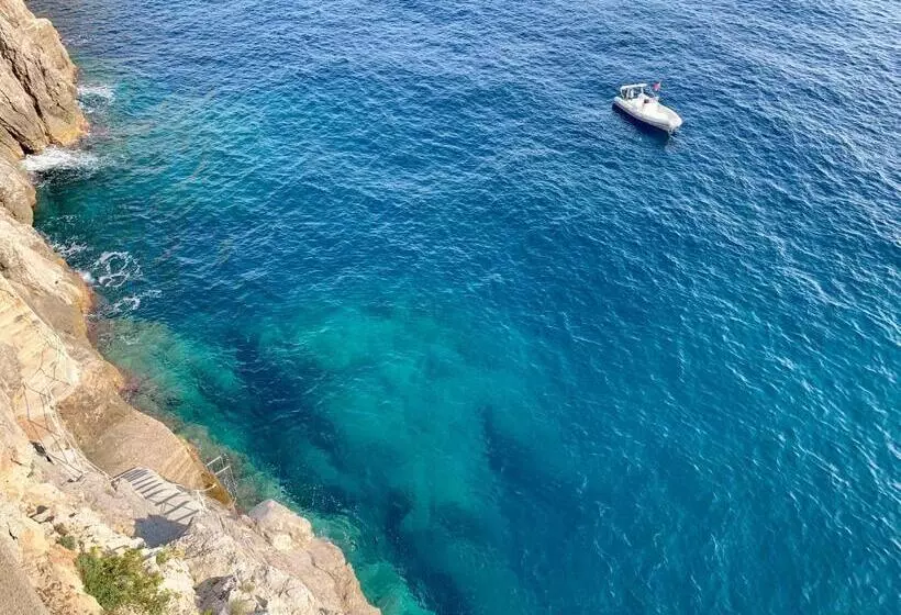 Lomakeskus Villa Le Baste