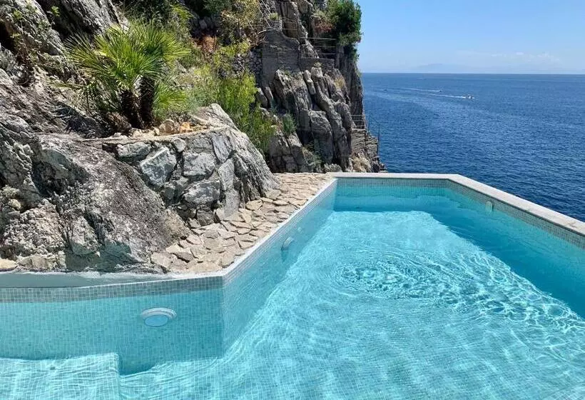 Lomakeskus Villa Le Baste