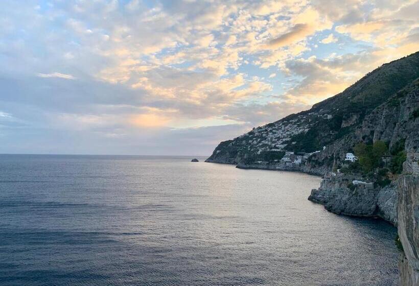 אתר נופש Villa Le Baste