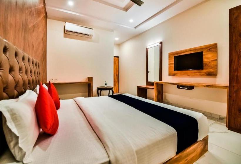 فندق Padmavati Fort View