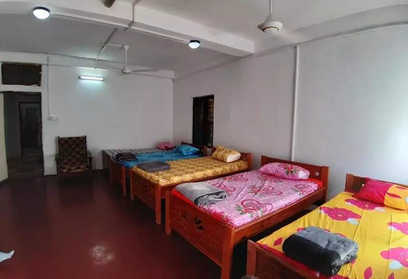 Mamdali Hostel