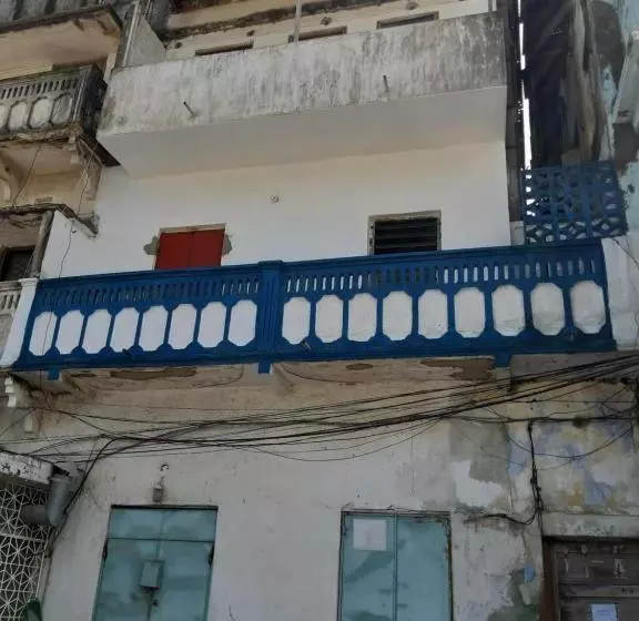Mamdali Hostel