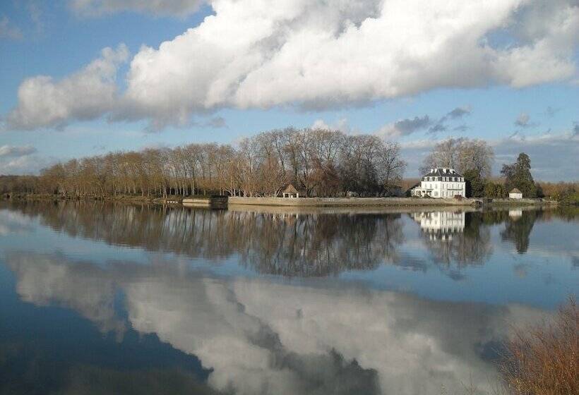 Bed and Breakfast Chateau Du Bec Du Gave