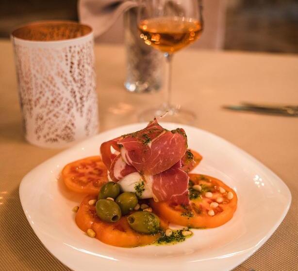 فندق And Spa Moreni