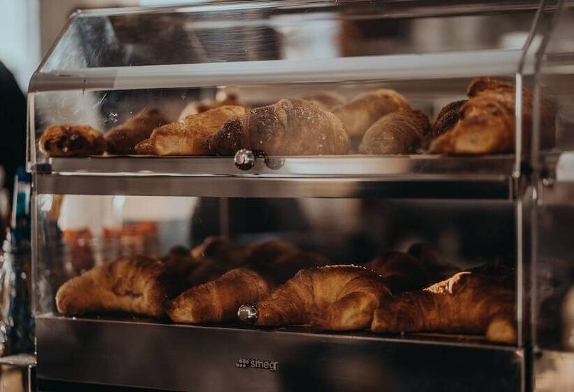 בית מלון כפרי Tirreno