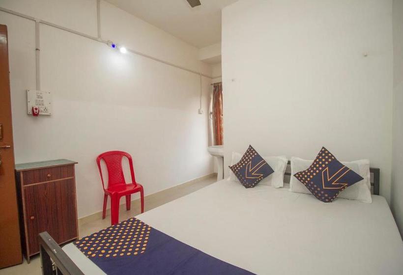 Отель Spot On 62814  Hiya