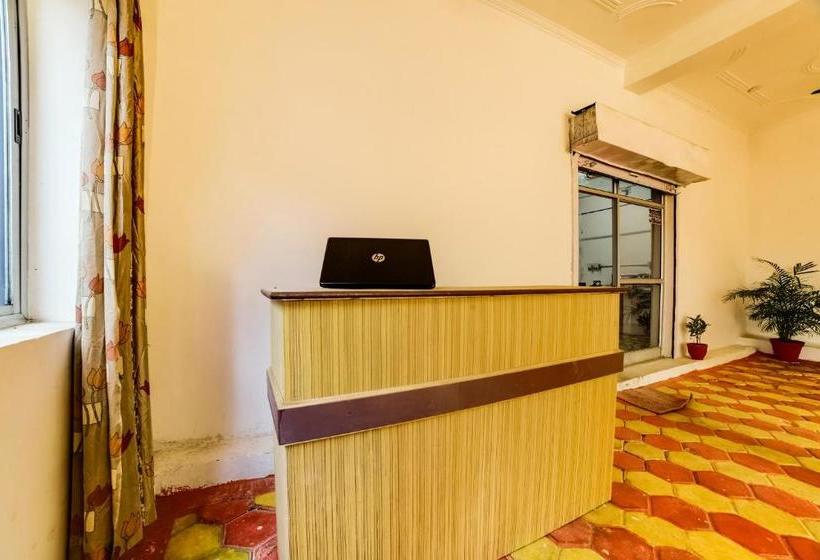 هتل Spot On 63858 Jay Gurudev Homestay