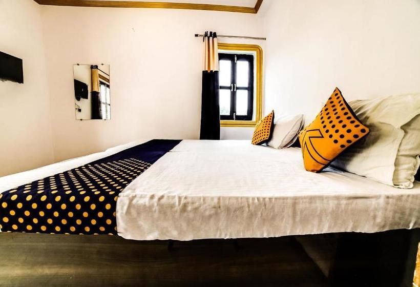هتل Spot On 63858 Jay Gurudev Homestay