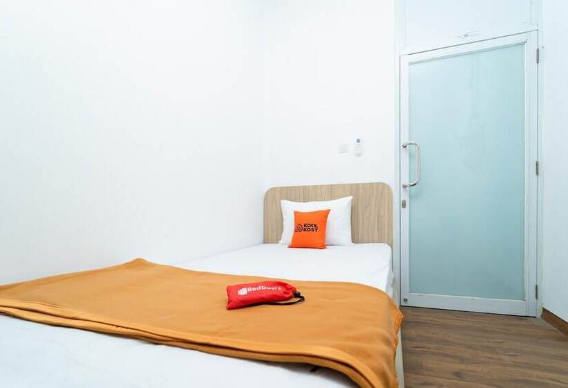 פנסיון Koolkost Near Grand Kota Bintang