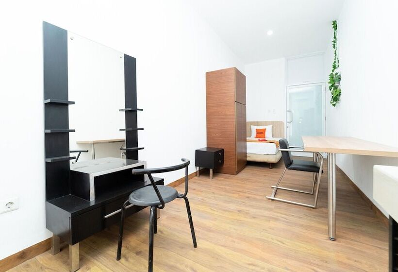 פנסיון Koolkost Near Grand Kota Bintang