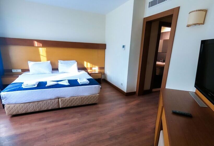 استراحتگاه Afytos Bodrum City