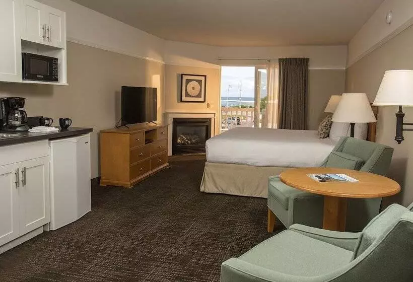 בית מלון כפרי Looking Glass Inn