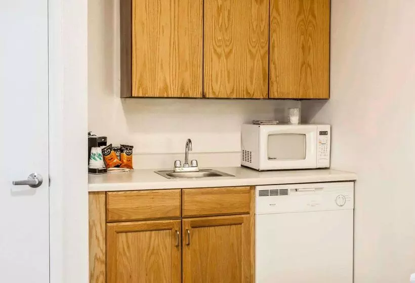 ホテル Rodeway Inn & Suites Omak Okanogan