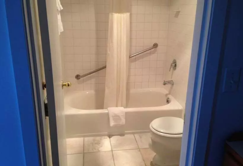 ホテル Rodeway Inn & Suites Omak Okanogan