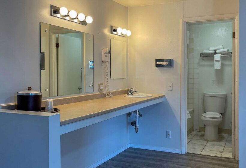 酒店 Rodeway Inn & Suites Omak  Okanogan