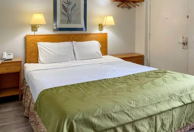 ホテル Rodeway Inn & Suites Omak Okanogan