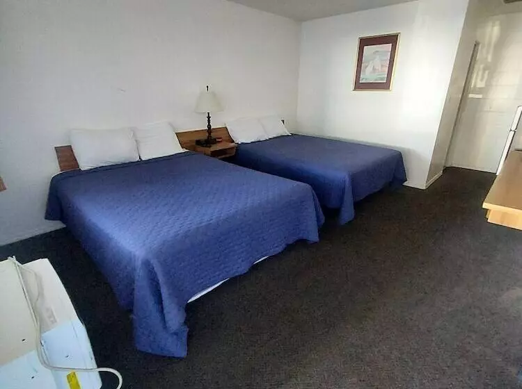 Отель Royal Inn