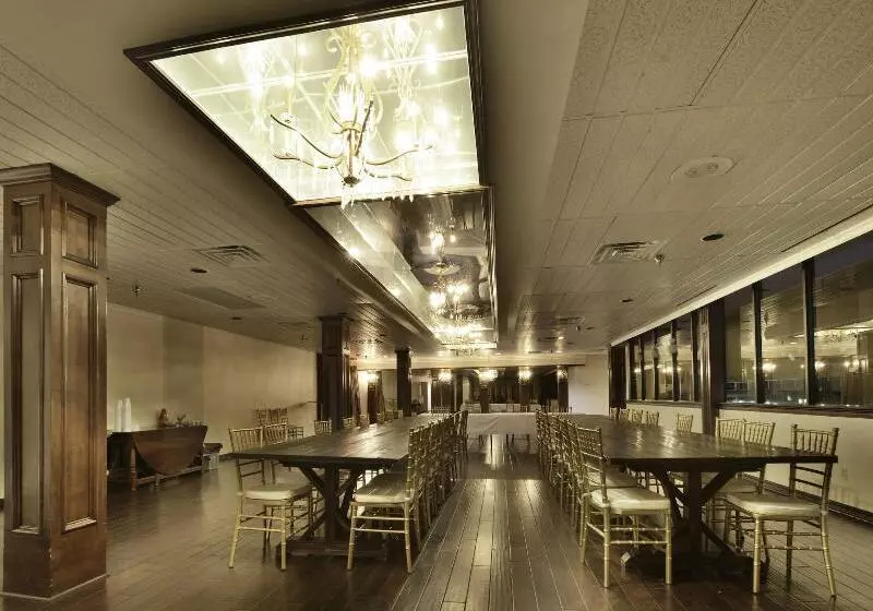 The Remington Suite Hotel And Spa