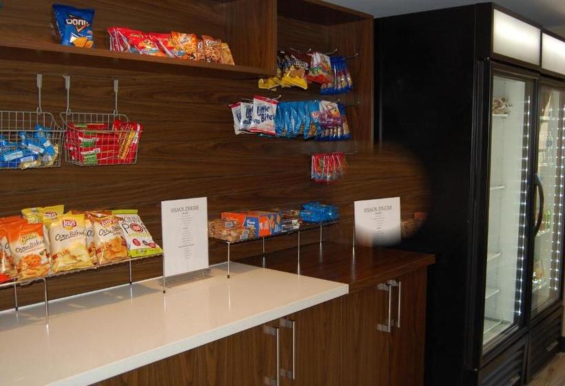 إقامة Hawthorn Suites By Wyndham Indianapolis North