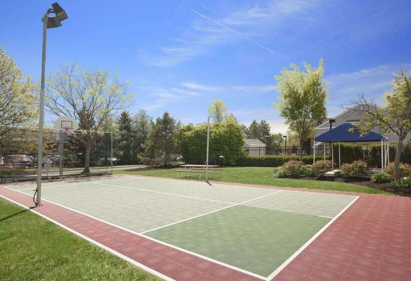 إقامة Philadelphia Suites At Airport   An Extended Stay