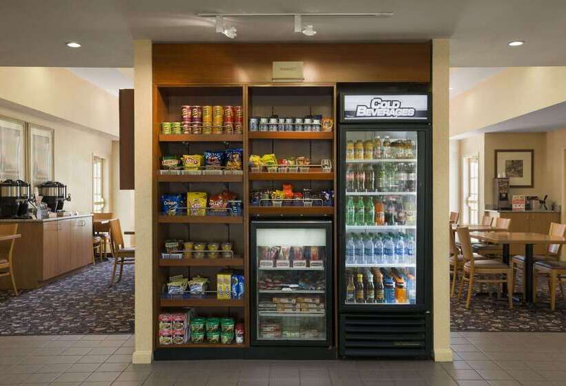 إقامة Philadelphia Suites At Airport   An Extended Stay