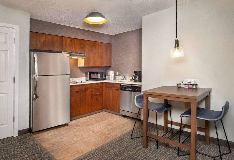 Residenz Sonesta Es Suites Baltimore Bwi Airport