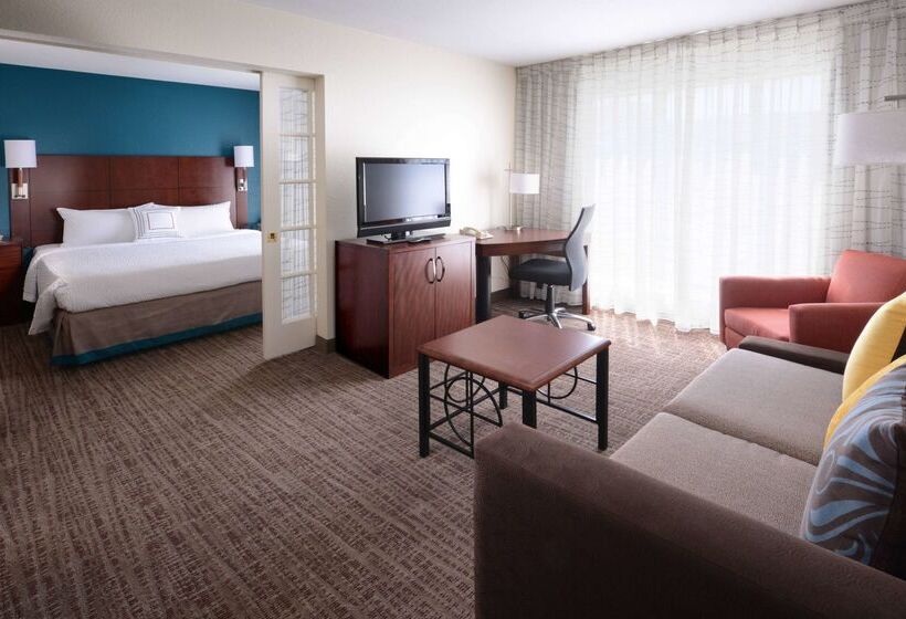 דירת נופש Sonesta Es Suites Dallas Medical Market Center