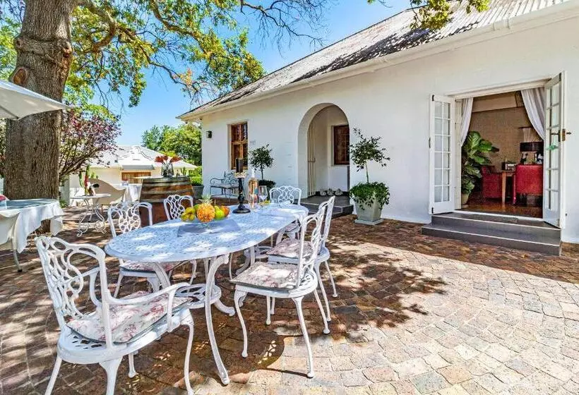 Aamiaismajoitus (B&B) La Bonne Auberge