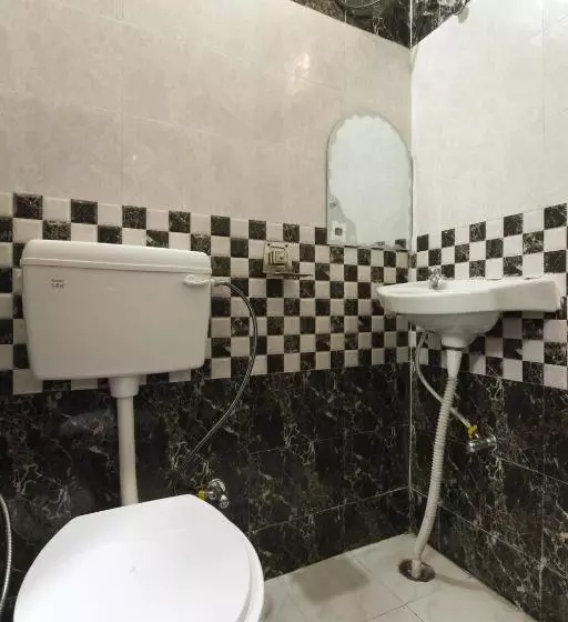 Hotel Spot On 65287 Ns Guest House