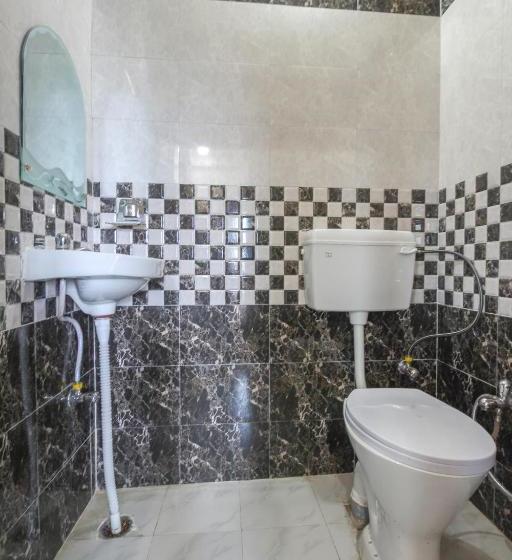 ホテル Spot On 65287 Ns Guest House