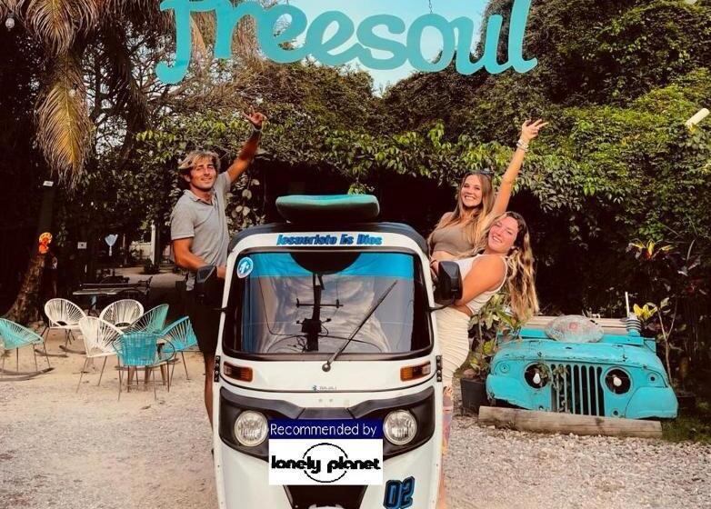 پانسیون Freesoul Hostel