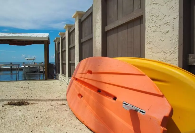 Ragged Edge Resort & Marina