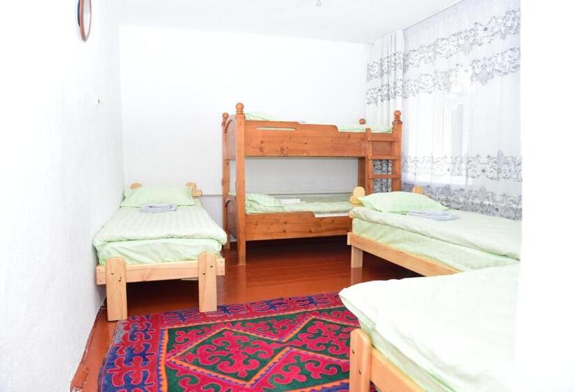 تختخواب و صبحانه Sonun Hostel