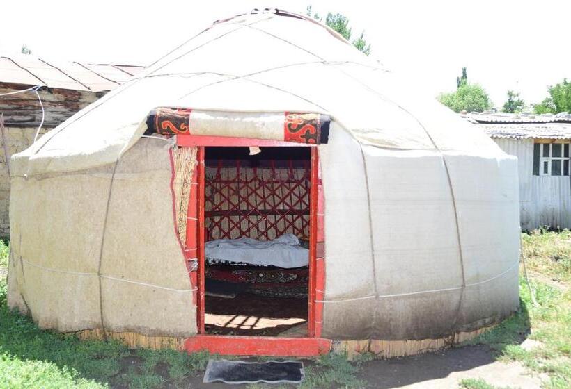 تختخواب و صبحانه Sonun Hostel