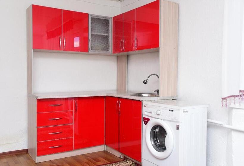 تختخواب و صبحانه Sonun Hostel