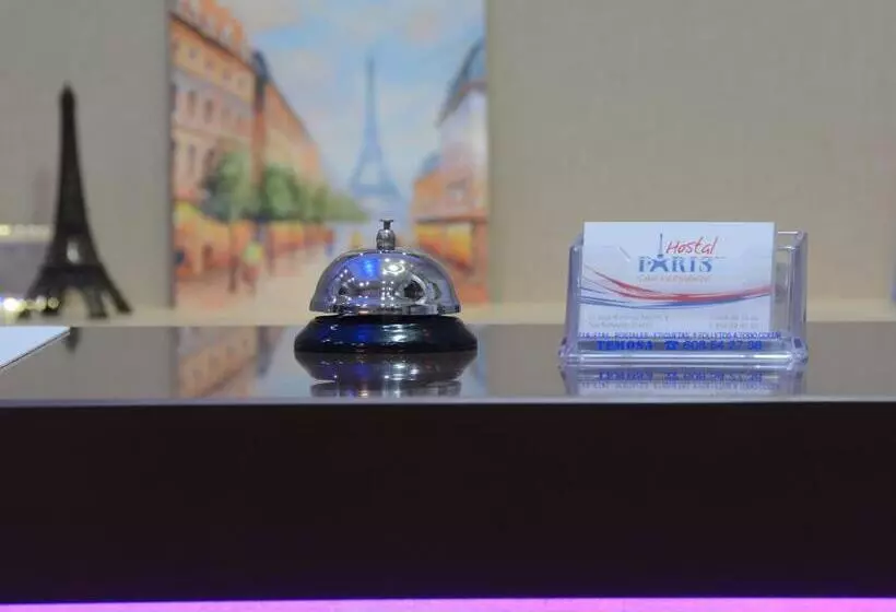Hostal Paris