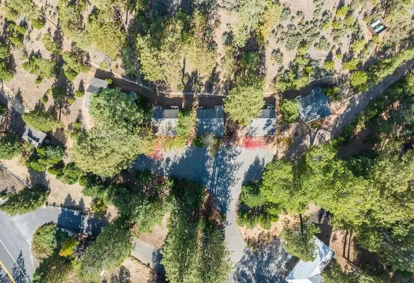 Hotelli Inn At Sugar Pine Ranch