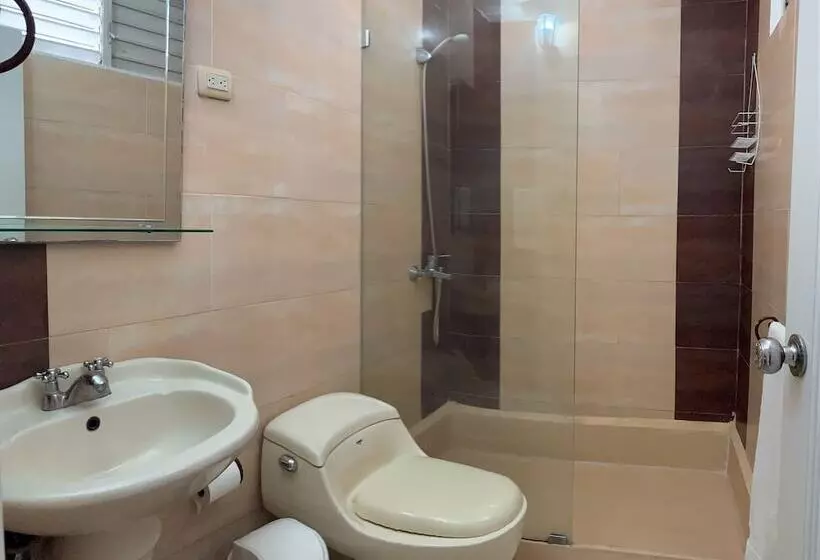 هتل Libano