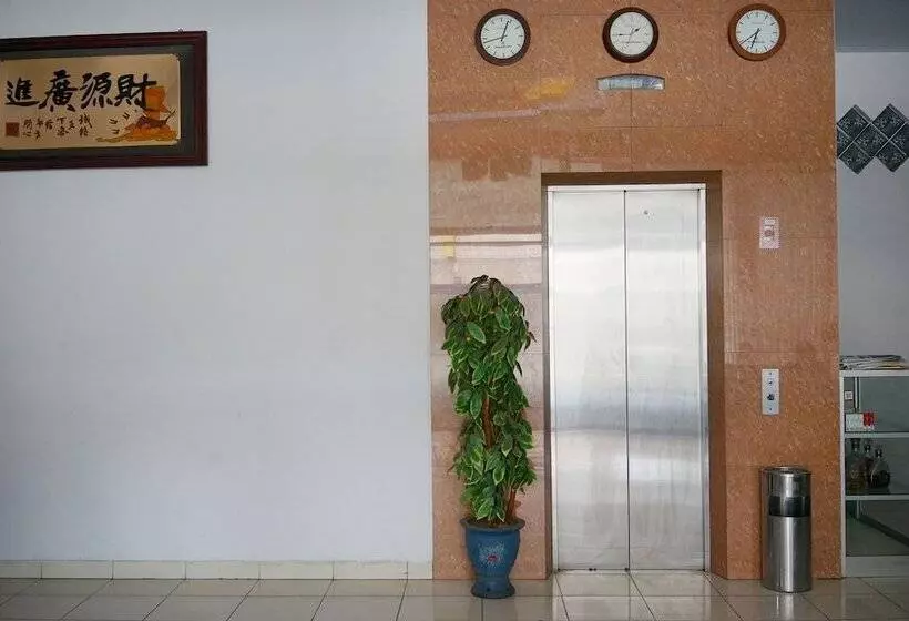 ホテル Oyo 2291  Bahagia