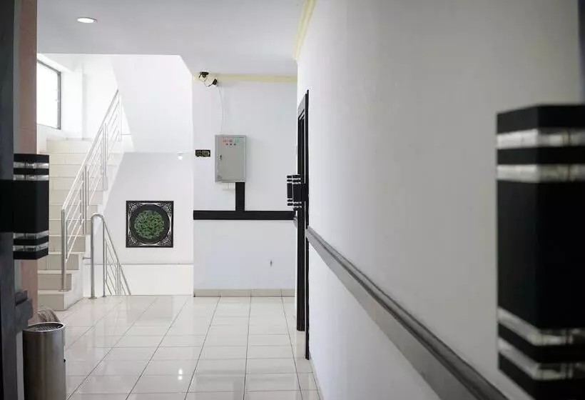 ホテル Oyo 2291  Bahagia