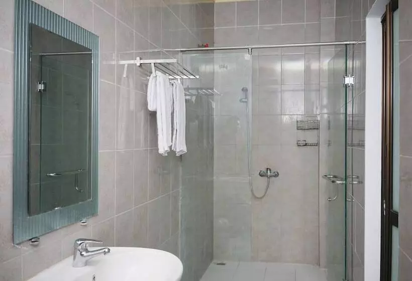 ホテル Oyo 2291  Bahagia