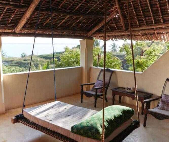 هاستل Banana House And Wellness Centre