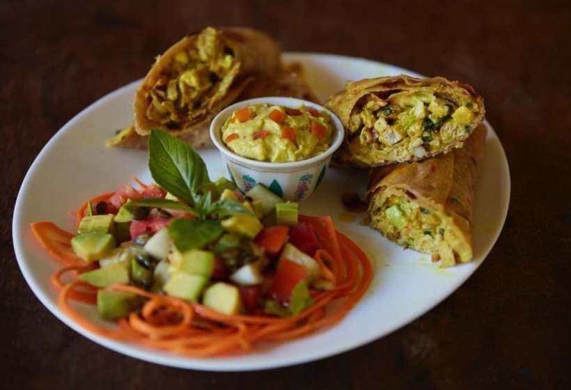 هاستل Banana House And Wellness Centre