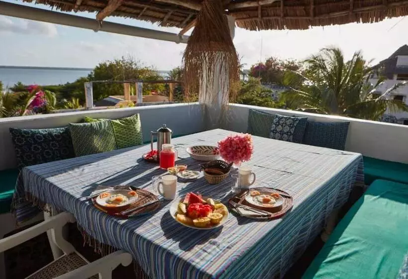 هاستل Banana House And Wellness Centre