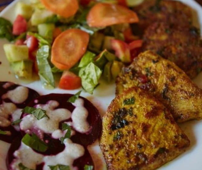 هاستل Banana House And Wellness Centre