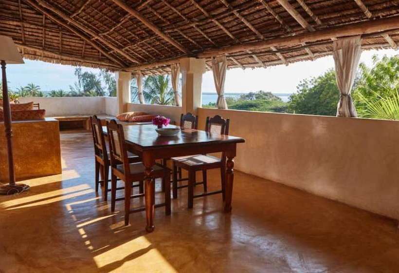 هاستل Banana House And Wellness Centre