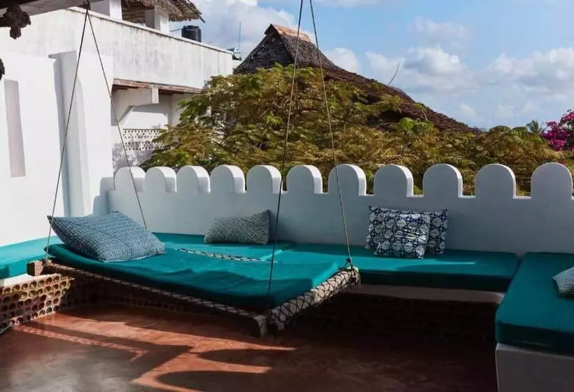 هاستل Banana House And Wellness Centre