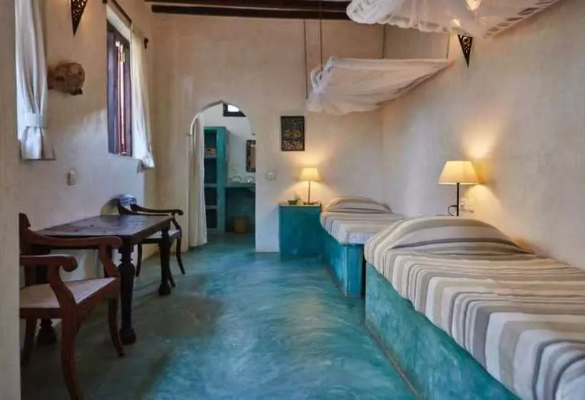 هاستل Banana House And Wellness Centre