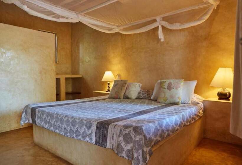 هاستل Banana House And Wellness Centre